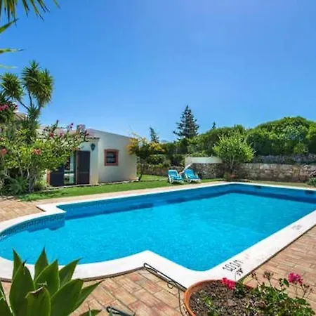 New! Amazing 3 Bedroom In Carvoeiro! Villa *