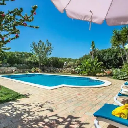 Villa New! Amazing 3 Bedroom In Carvoeiro!