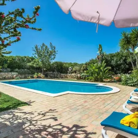 New! Amazing 3 Bedroom In Carvoeiro! Villa