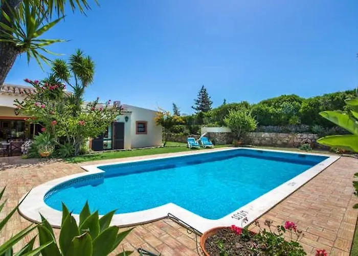 New! Amazing 3 Bedroom In Carvoeiro!
