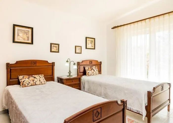 New! Amazing 3 Bedroom In Carvoeiro! Villa Carvoeiro (Lagoa)